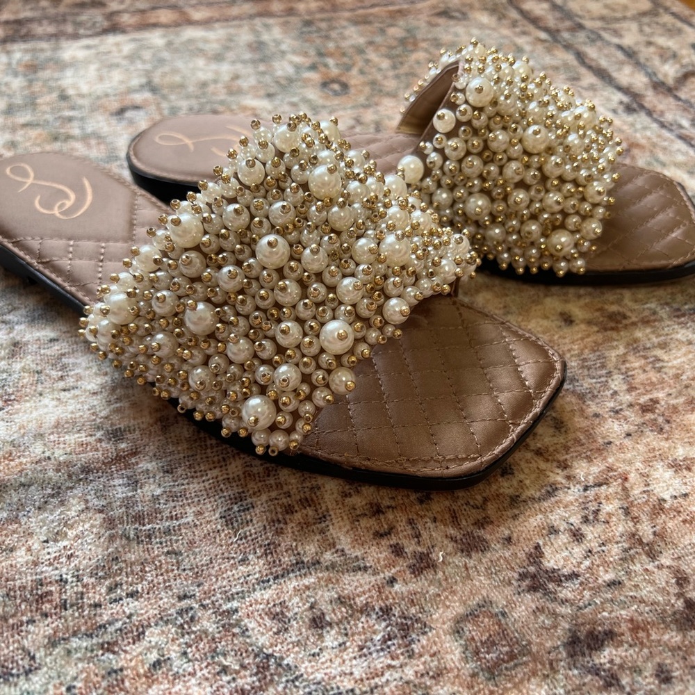 Sam Edelman Women's Elijah Flat Sandal- Color Taupe, Size 7 1/2